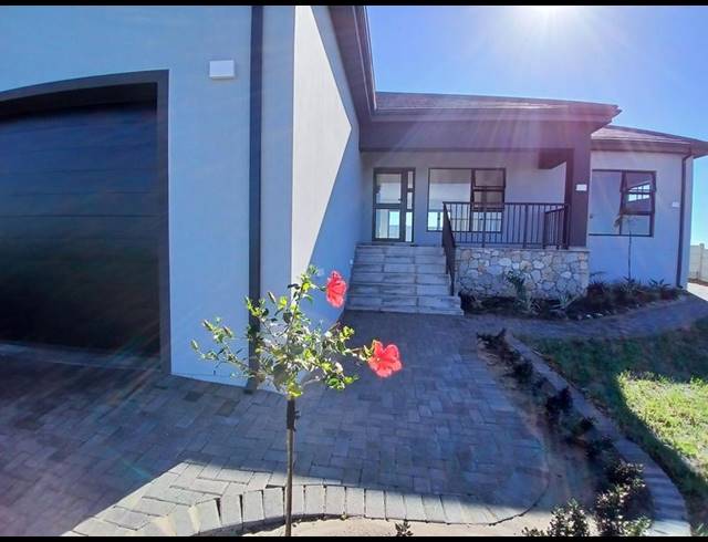 3 BEDROOM HOUSE FOR SALE IN STILBAAI-WES